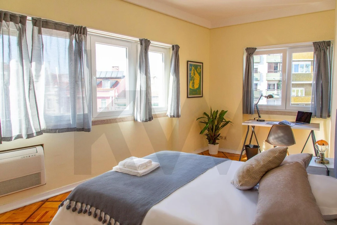 Apartamento T4 para Venda em Avenidas Novas Foto 9