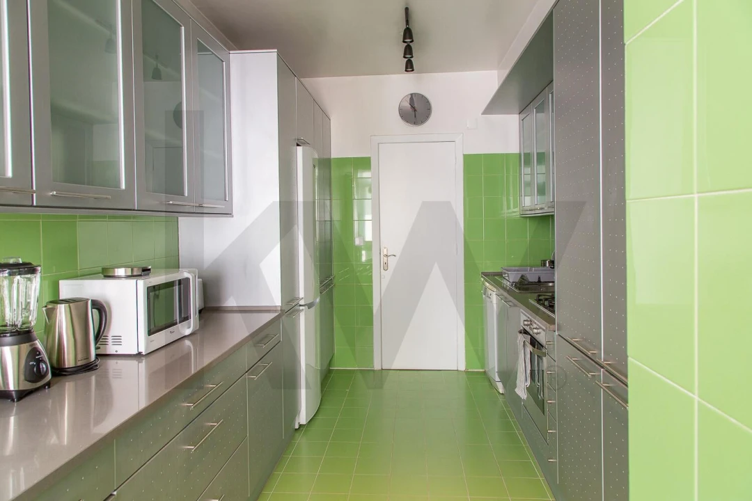 Apartamento T4 para Venda em Avenidas Novas Foto 28