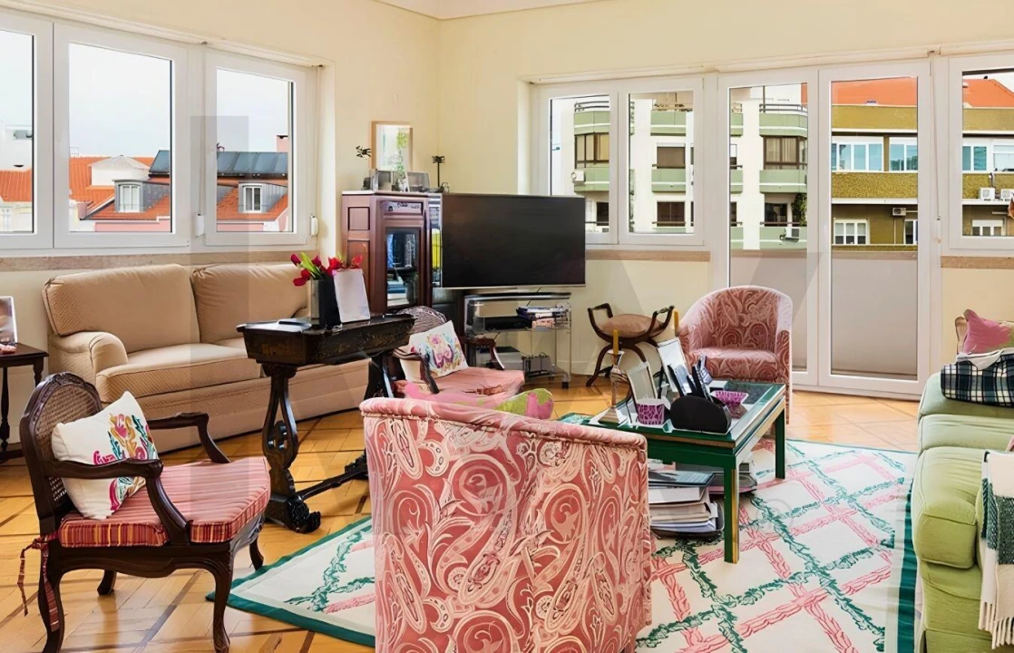 Apartamento T4 para Venda em Avenidas Novas Foto 38