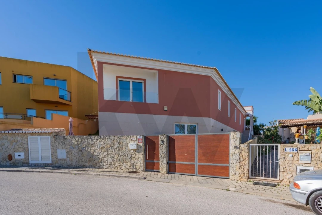 Moradia T3 para Venda em Lagos (São Sebastião e Santa Maria) Foto 49
