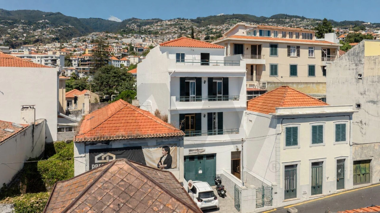 Prédio para Venda em Funchal (Santa Maria Maior) Foto 8