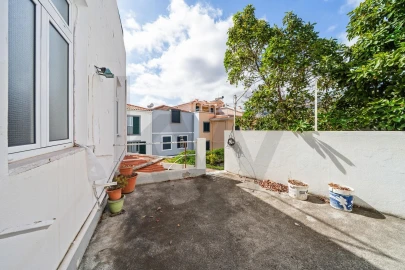 Prédio para Venda em Funchal (Santa Maria Maior)