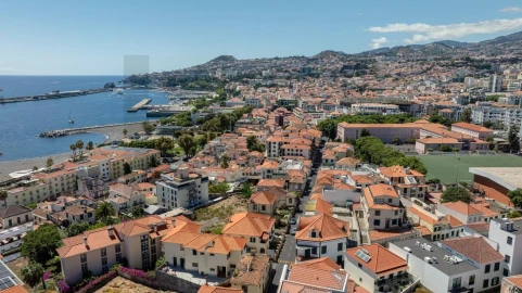 Prédio para Venda em Funchal (Santa Maria Maior)
