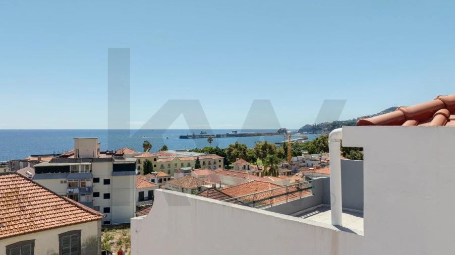 Prédio para Venda em Funchal (Santa Maria Maior) Foto 3