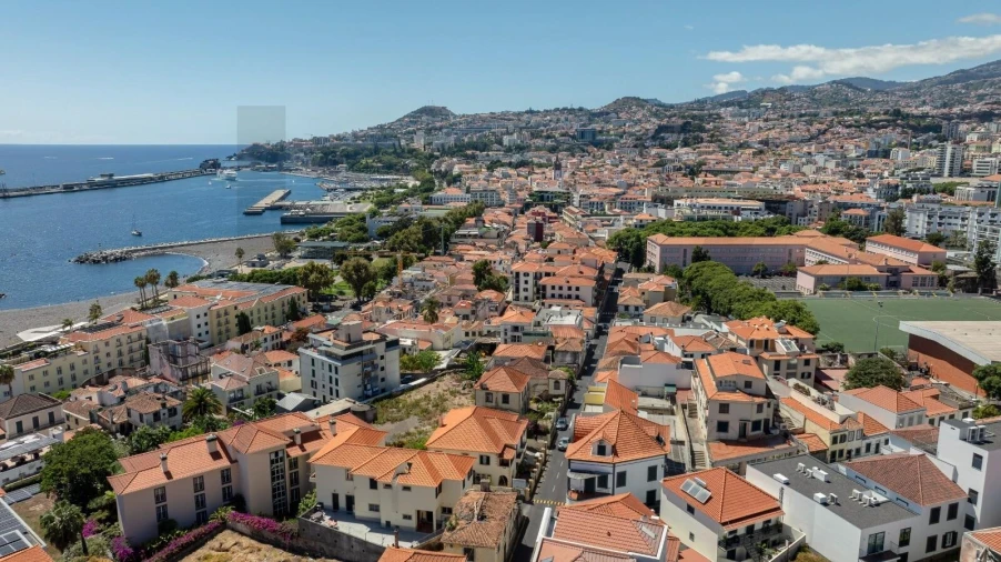 Prédio para Venda em Funchal (Santa Maria Maior) Foto 30