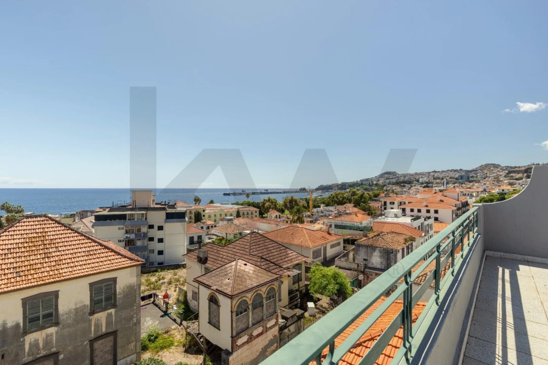 Prédio para Venda em Funchal (Santa Maria Maior) Foto 3