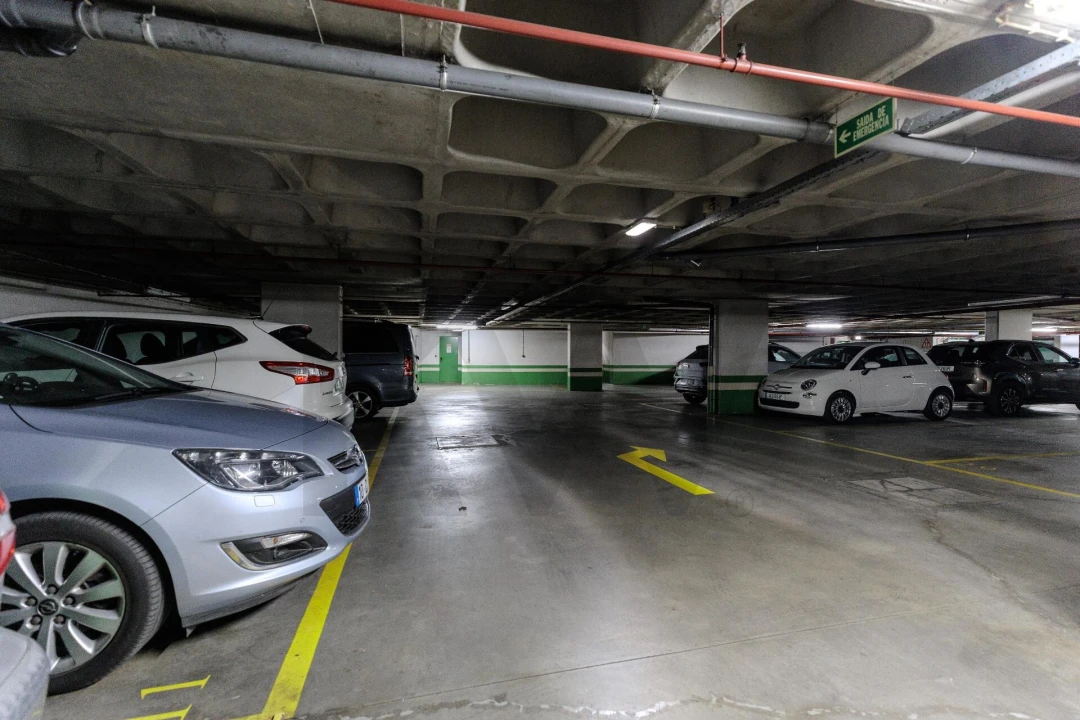 Apartamento T1 para Arrendamento em Avenidas Novas Foto 19