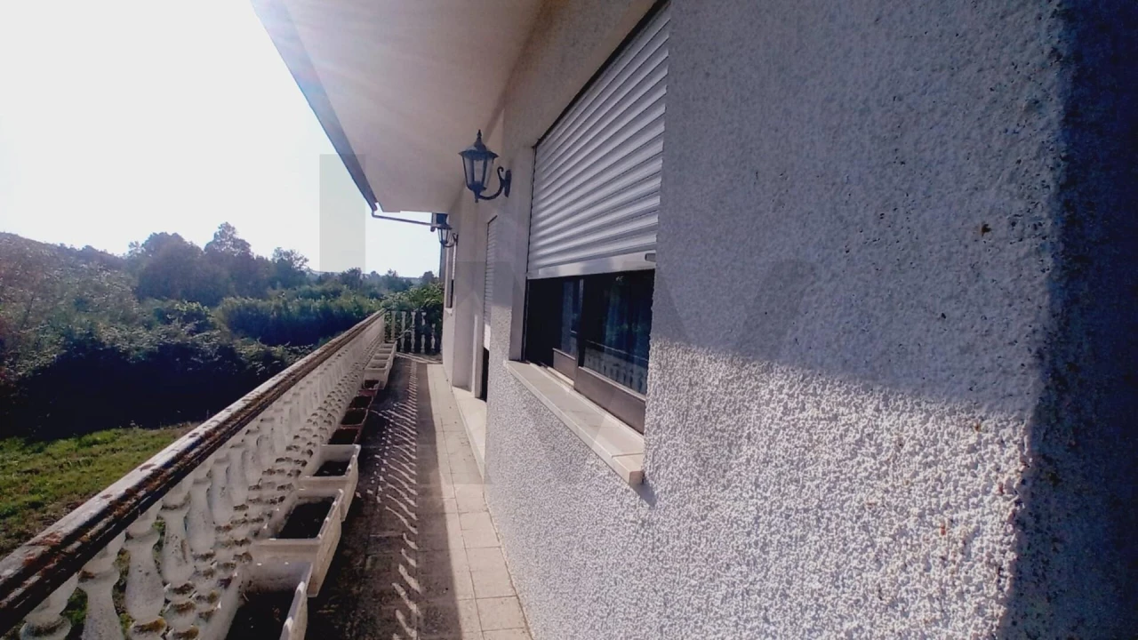 Moradia T3 para Venda em Soure Foto 4