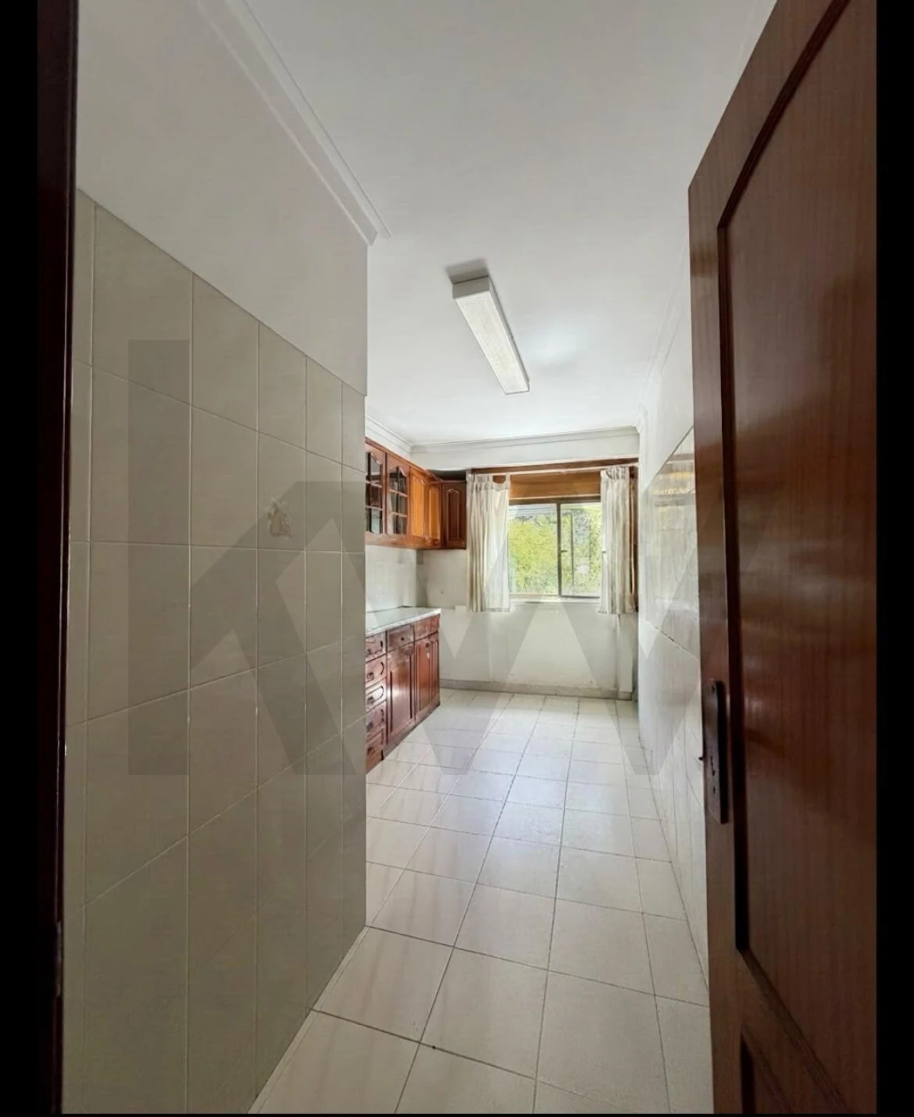 Apartamento T2 para Arrendamento em Águas Livres Foto 7
