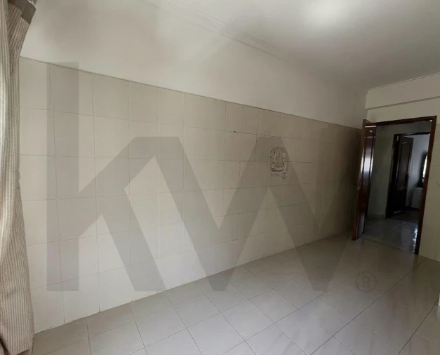 Apartamento T2 para Arrendamento em Águas Livres Foto 10