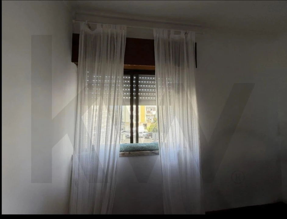 Apartamento T2 para Arrendamento em Águas Livres Foto 22
