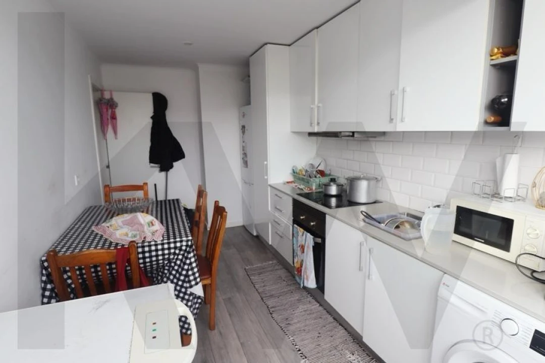 Apartamento T3 para Venda em Amora Foto 7