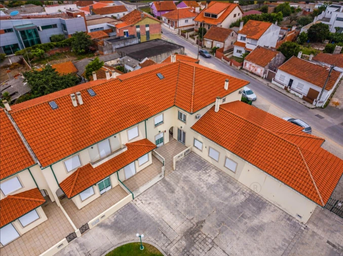 Moradia T4 para Venda em Marinha Grande Foto 25