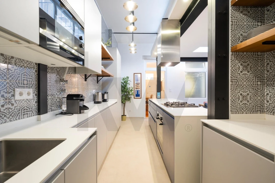 Apartamento T2 para Venda em Santa Maria Maior Foto 7