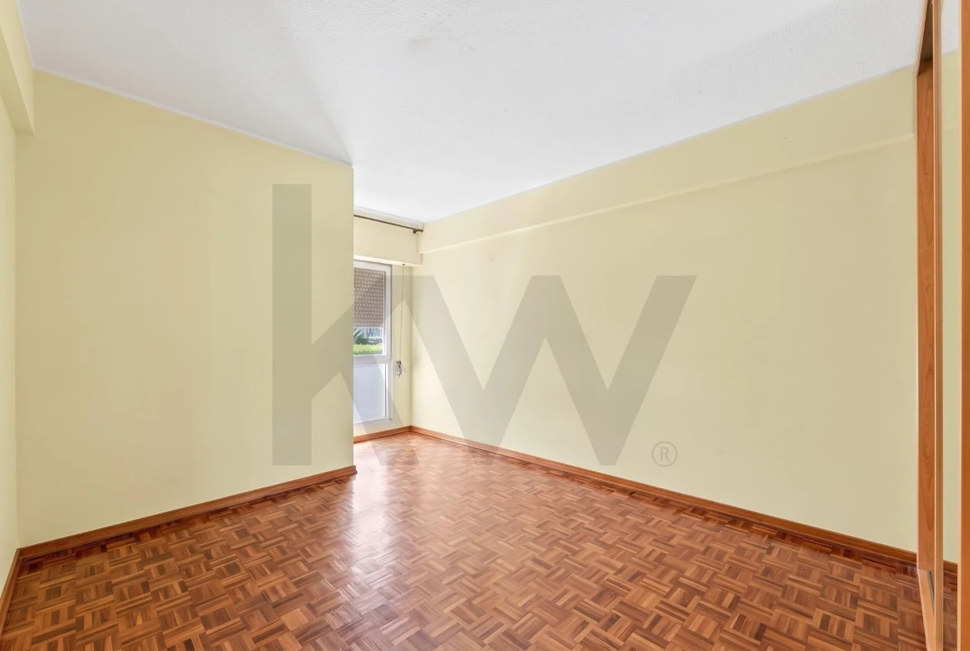 Apartamento T2 para Venda em Odivelas Foto 6
