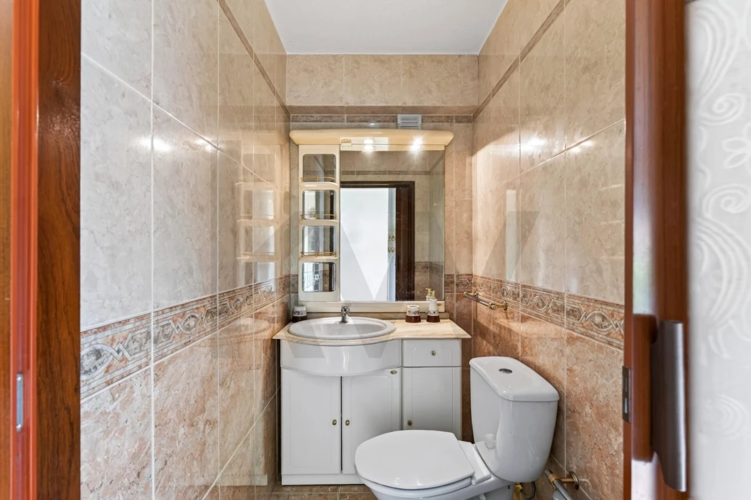 Apartamento T2 para Venda em Odivelas Foto 7