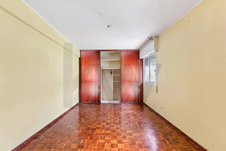 Apartamento T2 para Venda em Odivelas Foto 10