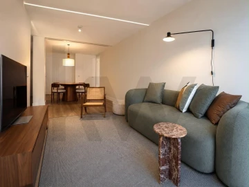 Apartamento T2 para Arrendamento em Avenidas Novas
