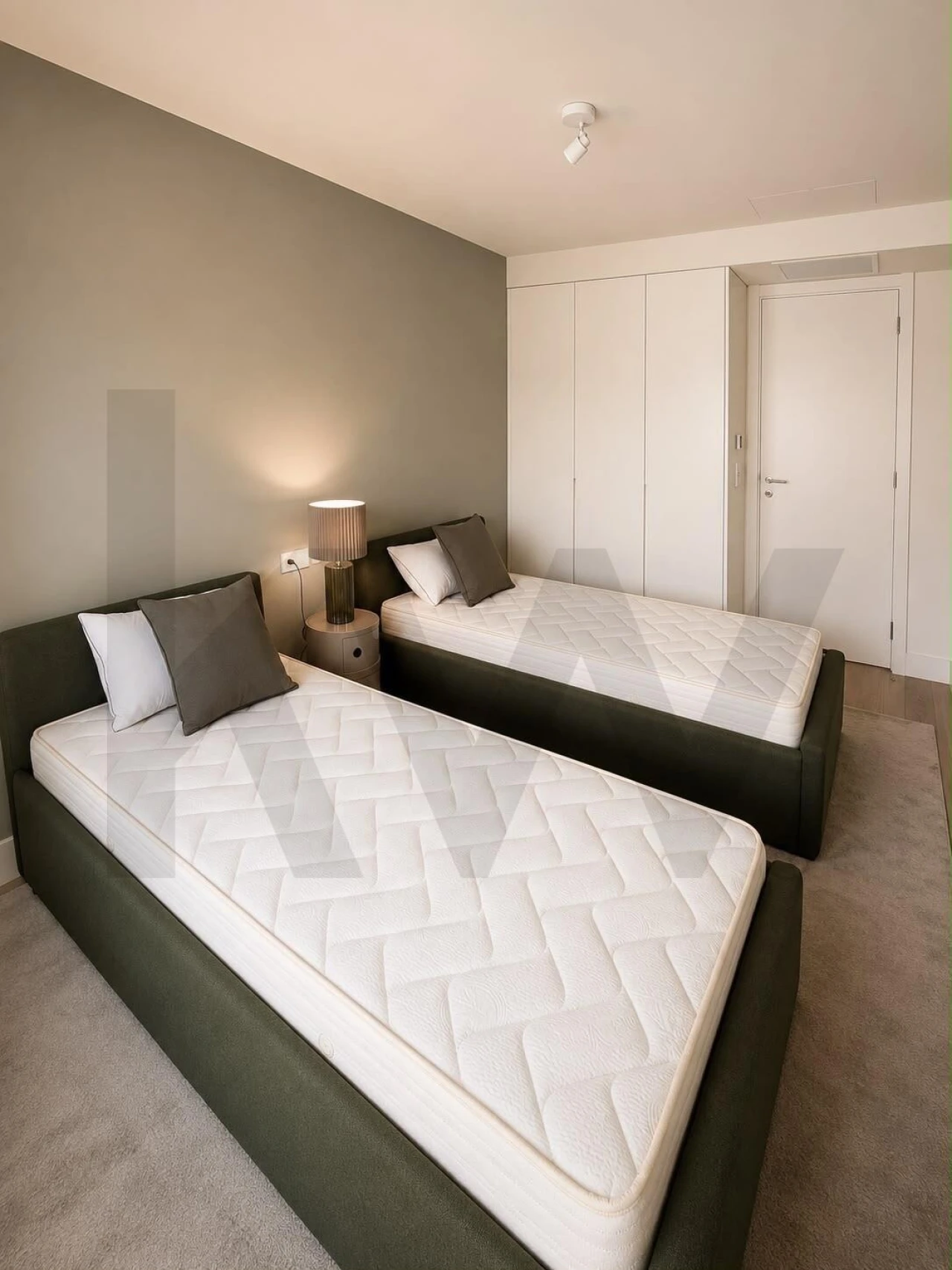 Apartamento T2 para Arrendamento em Avenidas Novas Foto 4