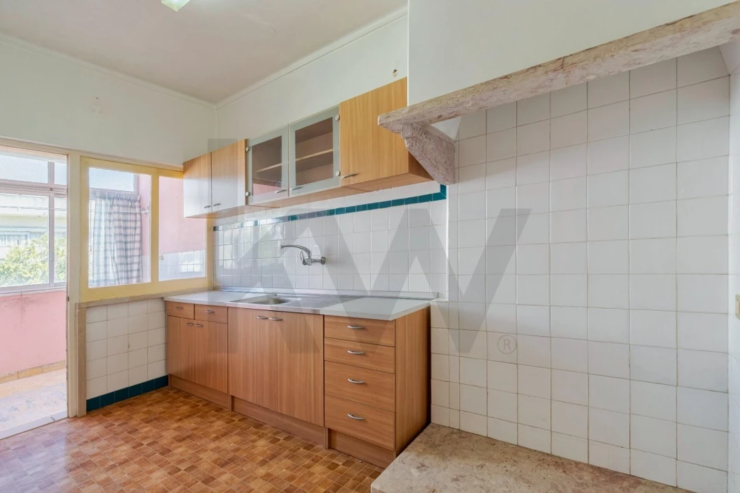 Apartamento T2 para Venda em Almada, Cova da Piedade, Pragal e Cacilhas Foto 11