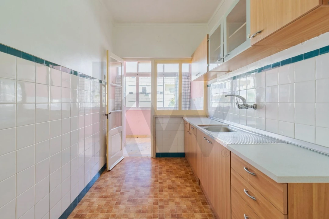 Apartamento T2 para Venda em Almada, Cova da Piedade, Pragal e Cacilhas Foto 12