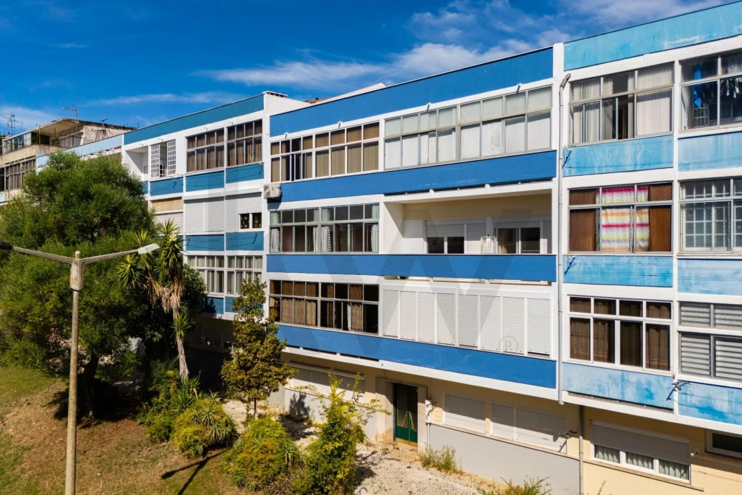 Apartamento T2 para Venda em Almada, Cova da Piedade, Pragal e Cacilhas Foto 2