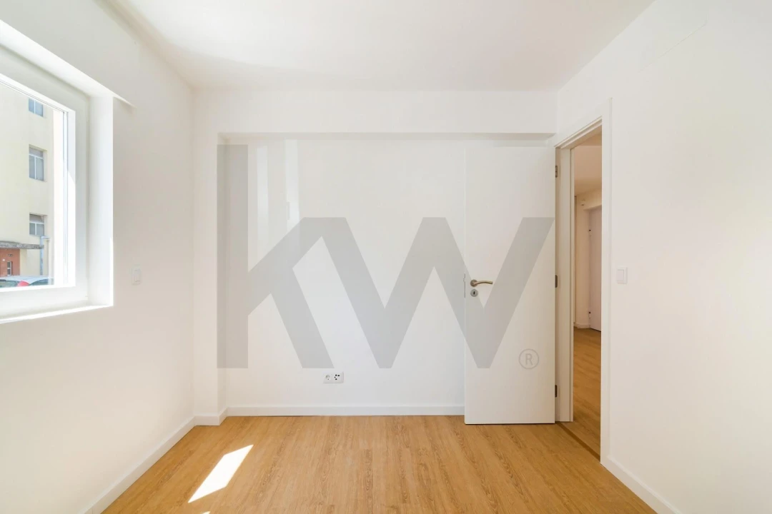Apartamento T1 para Arrendamento em São Domingos de Benfica Foto 18