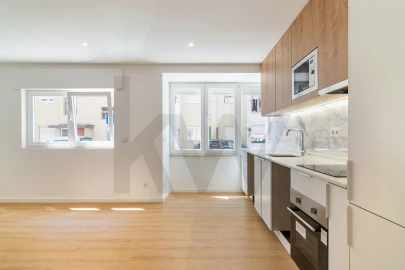 Apartamento T1 para Arrendamento em São Domingos de Benfica