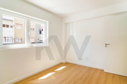 Apartamento T1 para Arrendamento em São Domingos de Benfica