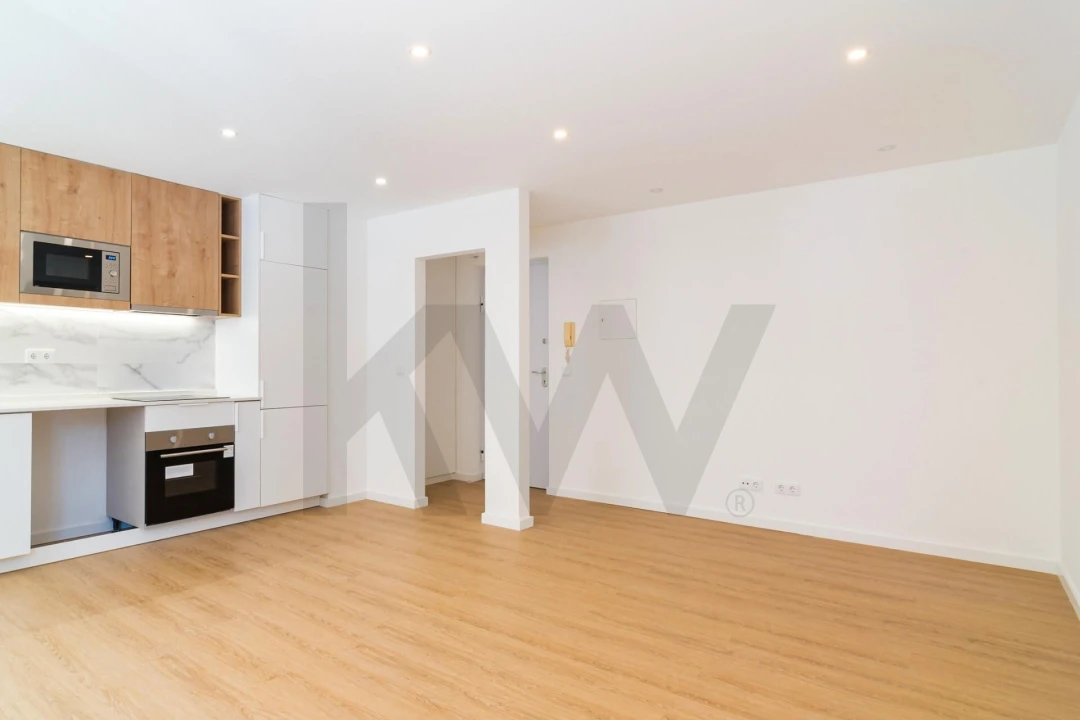 Apartamento T1 para Arrendamento em São Domingos de Benfica Foto 4