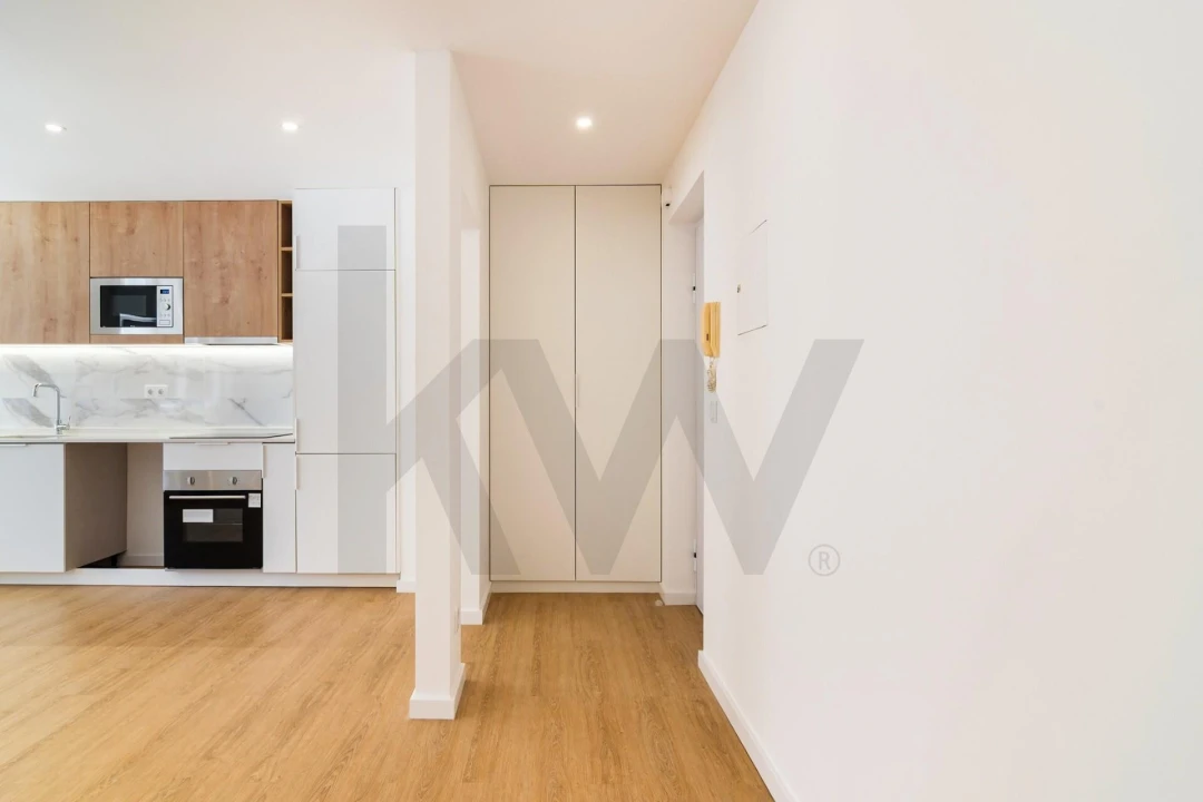 Apartamento T1 para Arrendamento em São Domingos de Benfica Foto 9