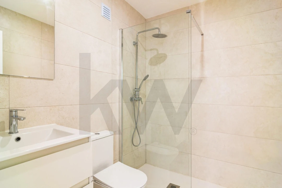 Apartamento T1 para Arrendamento em São Domingos de Benfica Foto 20