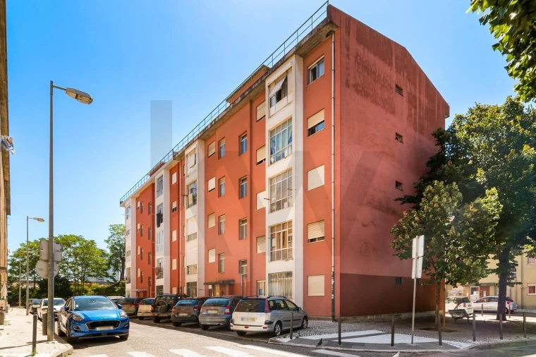 Apartamento T1 para Arrendamento em São Domingos de Benfica Foto 23