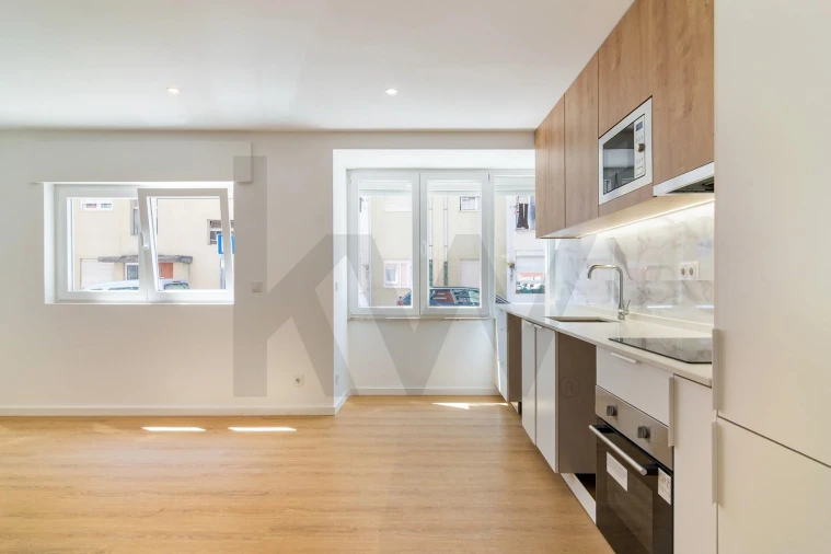 Apartamento T1 para Arrendamento em São Domingos de Benfica Foto 5
