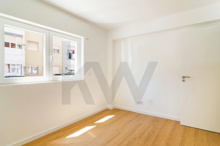 Apartamento T1 para Arrendamento em São Domingos de Benfica Foto 17