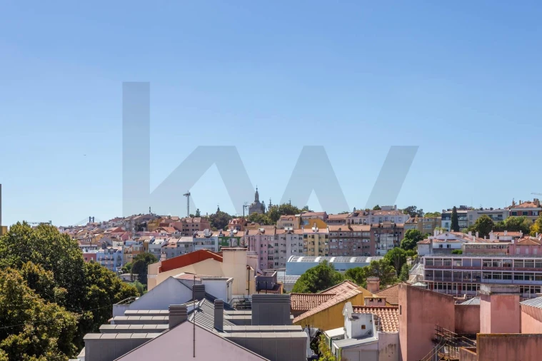 Apartamento T2 para Venda em Santo António Foto 21