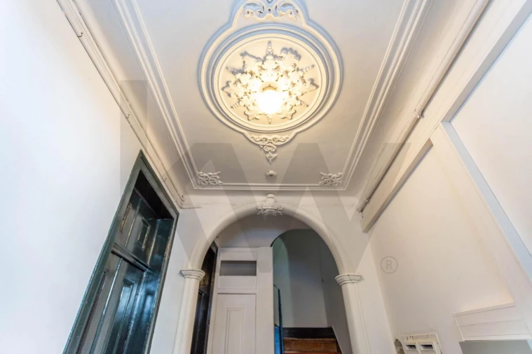 Apartamento T2 para Venda em Santo António Foto 2