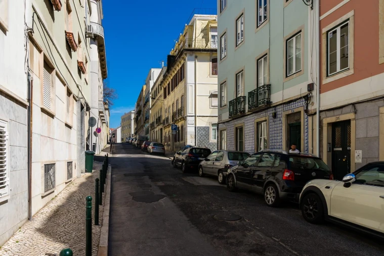 Apartamento T2 para Venda em Santo António Foto 31