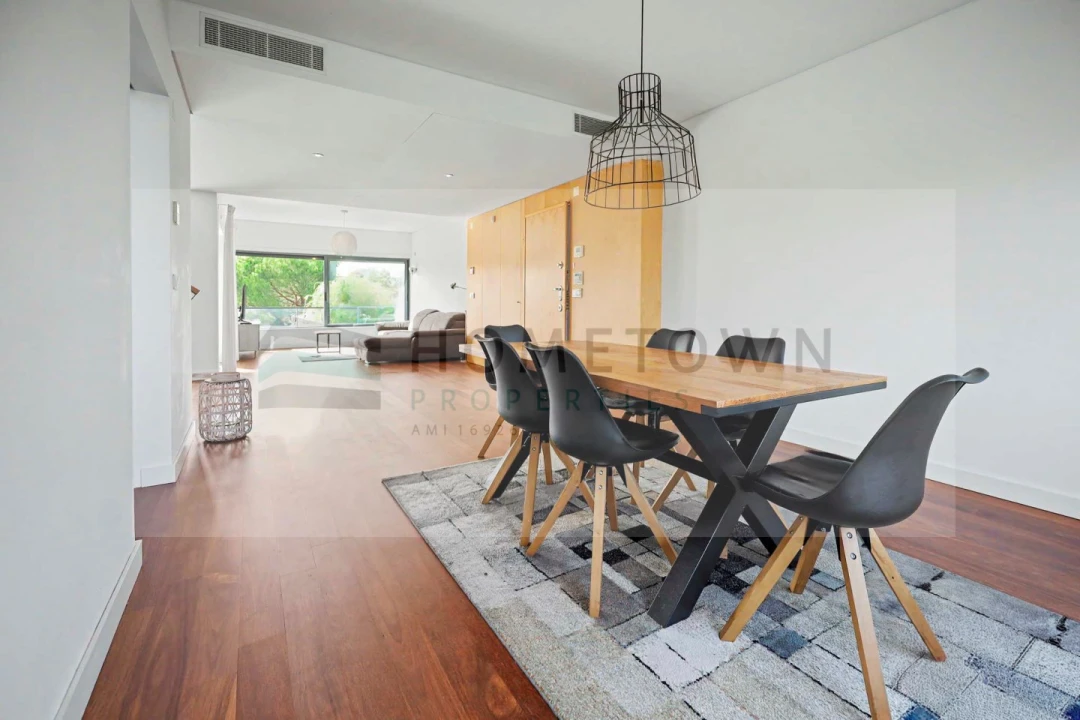 Apartamento T2 para Venda em Quarteira Foto 6