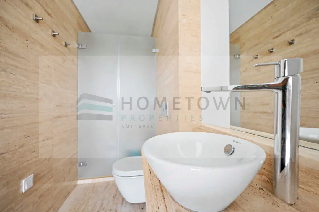 Apartamento T2 para Venda em Quarteira Foto 10