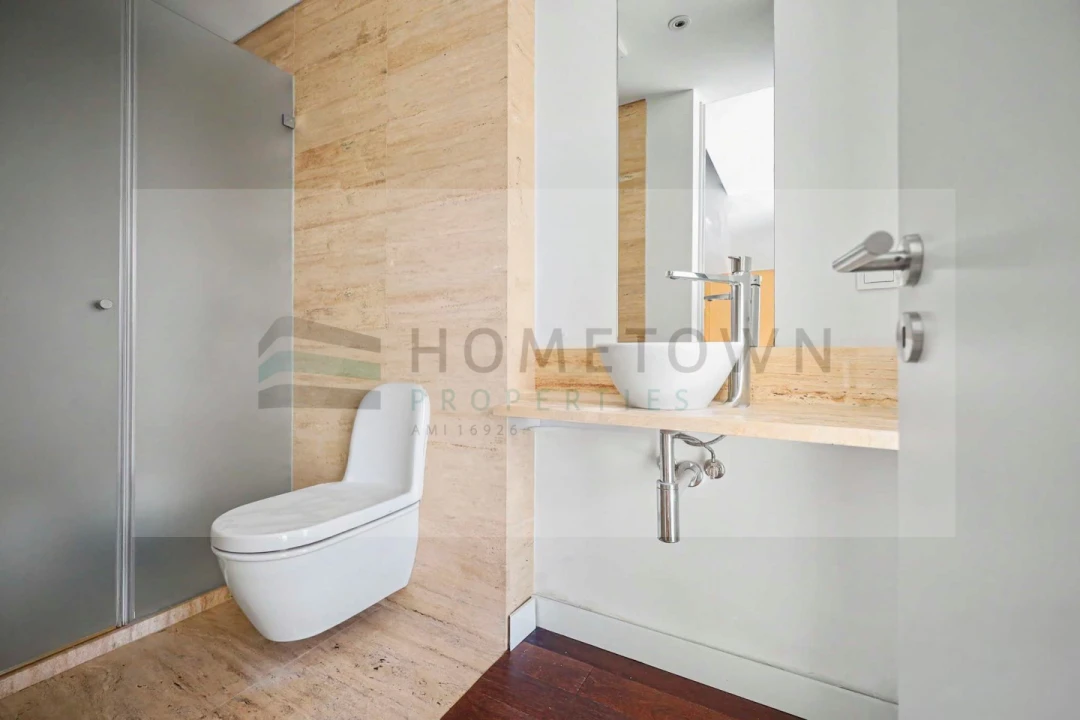 Apartamento T2 para Venda em Quarteira Foto 14