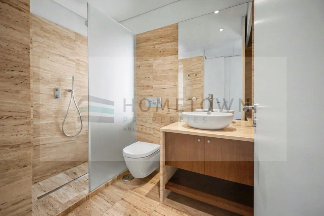 Apartamento T2 para Venda em Quarteira Foto 21