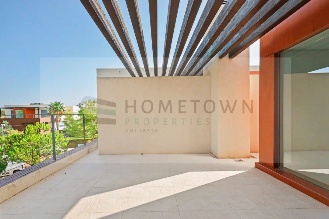 Apartamento T2 para Venda em Quarteira Foto 23