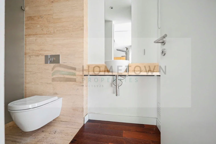 Apartamento T2 para Venda em Quarteira Foto 11