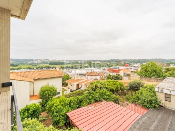 Apartamento T3 para Venda em Águeda e Borralha