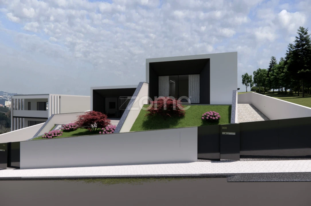 Moradia T4 para Venda em Vilar de Andorinho Foto 1