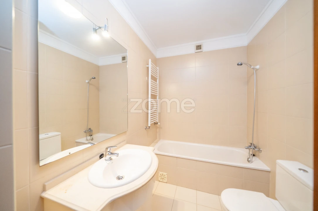 Apartamento T4 para Arrendamento em São Vitor (Braga) Foto 34