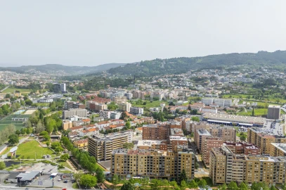 Apartamento T4 para Arrendamento em São Vitor (Braga)