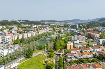 Apartamento T4 para Arrendamento em São Vitor (Braga)