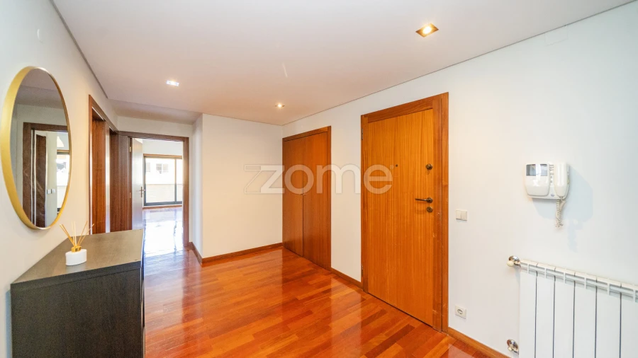 Apartamento T4 para Arrendamento em São Vitor (Braga)